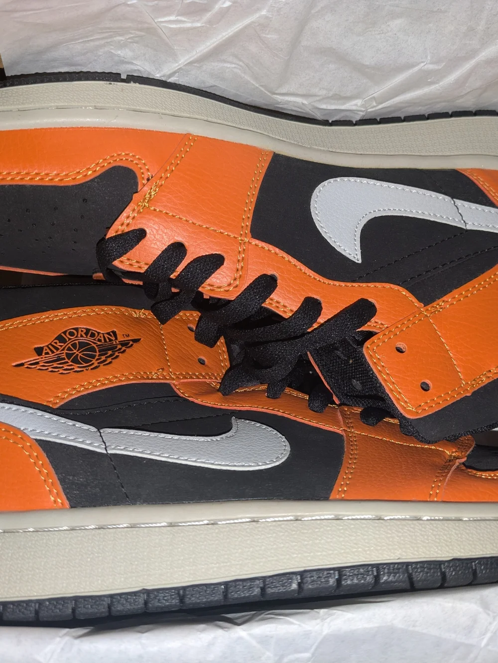 Air Jordan 1 High Zoom Orange Black And White Men's Size 10 New In Box!